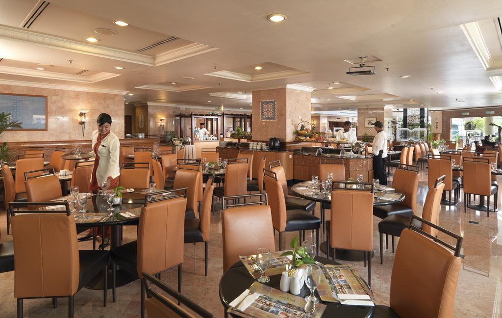 Holiday Villa City Center Alor Setar Restaurang bild