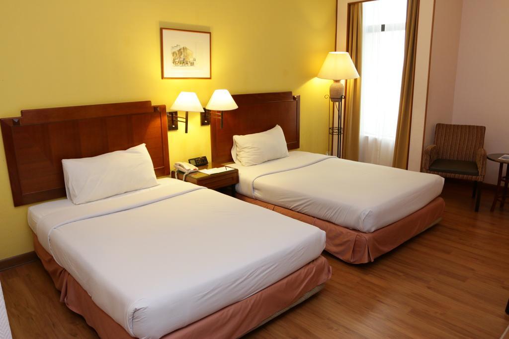 Holiday Villa City Center Alor Setar Exteriör bild